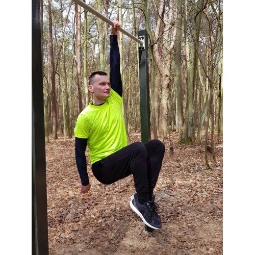 HORIZONTAL BAR