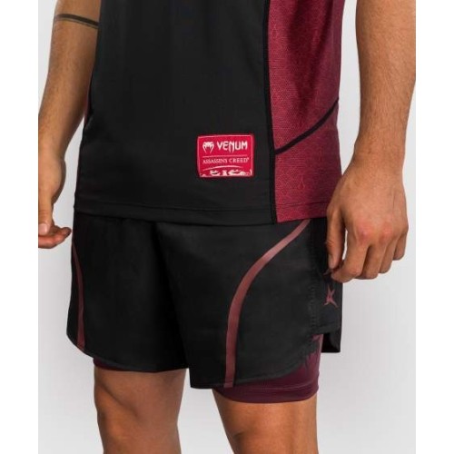 Venum x Assassin’s Creed Shadows Men’s Dry-Tech T-Shirt - Burgundy/Black