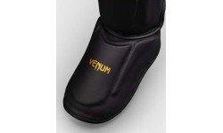 Venum Streamline Shin Guards - Black/Gold