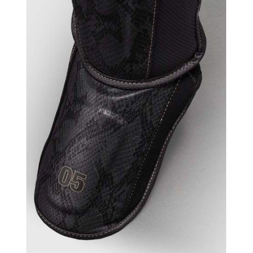 Venum Impact Evo Scales Shin Guards - Dark Grey