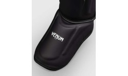 Venum Streamline Shin Guards - Black/White