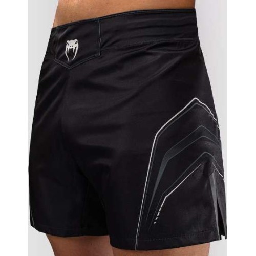 Venum Streamline Fightshorts - Black/White