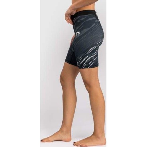 UFC Fusion by Venum Authentic Fight Night Women’s Vale Tudo Short - Long Fit - Black