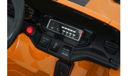 Pojazd elektryczny Dodge Durango, pomarańczowy