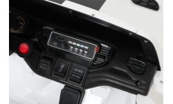 Pojazd elektryczny Dodge Durango, biały