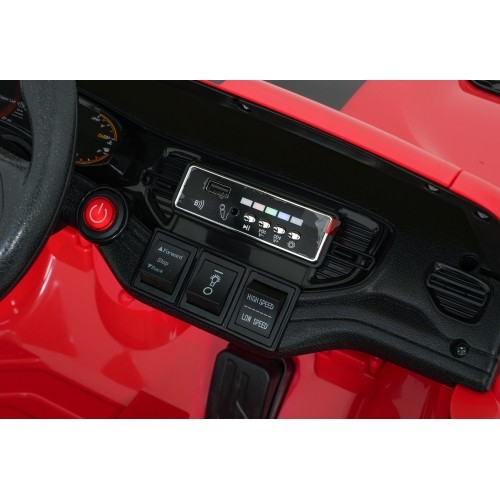 Pojazd elektryczny Dodge Durango, czerwony