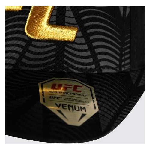 Czapka UFC Zenith by Venum Authentic Fight Night, czarno-złota