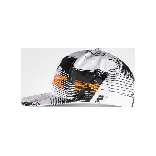 Czapka UFC Zenith by Venum Authentic Fight Week Trucker biała
