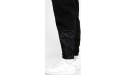 Spodnie dresowe Venum Silent Power, czarne