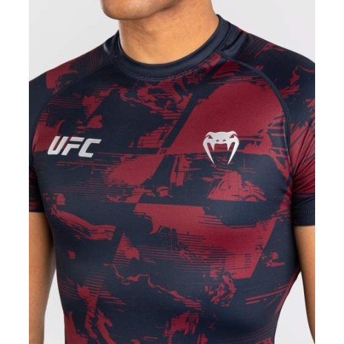 Męski rashguard UFC Zenith by Venum bordowy Authentic Fight Week z krótkim rękawem