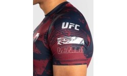 Męski rashguard UFC Zenith by Venum bordowy Authentic Fight Week z krótkim rękawem
