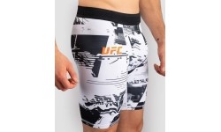 Męskie spodenki UFC Zenith by Venum Vale Tudo, białe