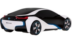 Zdalnie sterowane BMW i8 1:24 RASTAR zmieniające kolor
