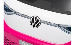 Różowy pojazd Volkswagen ID BUZZ