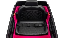 Różowy pojazd Volkswagen ID BUZZ