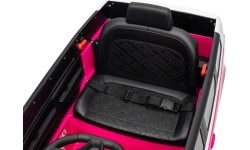 Różowy pojazd Volkswagen ID BUZZ