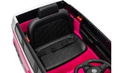 Różowy pojazd Volkswagen ID BUZZ