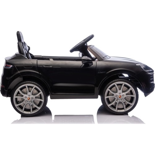 Pojazd elektryczny Porsche Cayenne, czarny