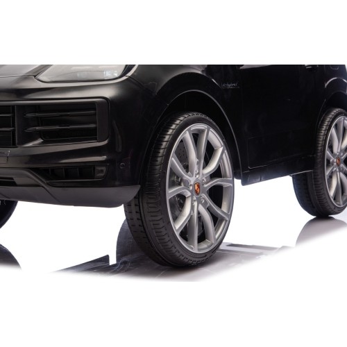 Pojazd elektryczny Porsche Cayenne, czarny