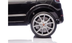 Pojazd elektryczny Porsche Cayenne, czarny