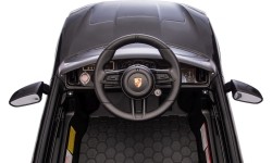 Pojazd elektryczny Porsche Cayenne, czarny