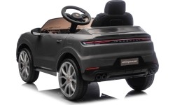 Pojazd elektryczny Porsche Cayenne, czarny