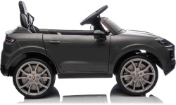 Pojazd elektryczny Porsche Cayenne, czarny
