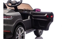 Pojazd elektryczny Porsche Cayenne, czarny