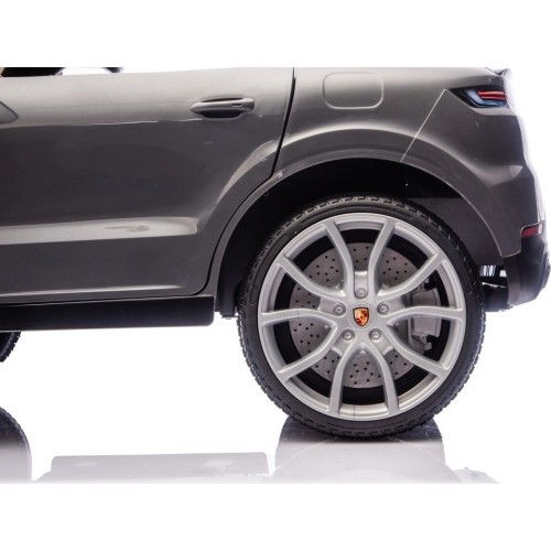 Pojazd elektryczny Porsche Cayenne, czarny