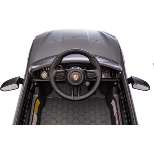Pojazd elektryczny Porsche Cayenne, czarny