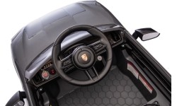 Pojazd elektryczny Porsche Cayenne, czarny