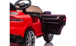 Pojazd elektryczny Porsche Cayenne, czerwony