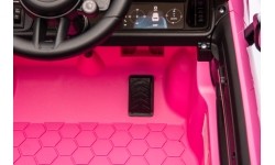 Pojazd elektryczny Porsche Cayenne, różowy