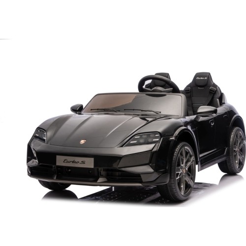 Pojazd elektryczny Porsche Taycan Turbo S, czarny