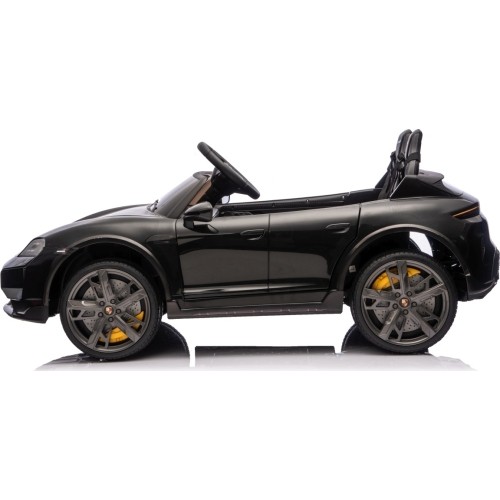 Pojazd elektryczny Porsche Taycan Turbo S, czarny