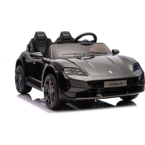 Pojazd elektryczny Porsche Taycan Turbo S, czarny