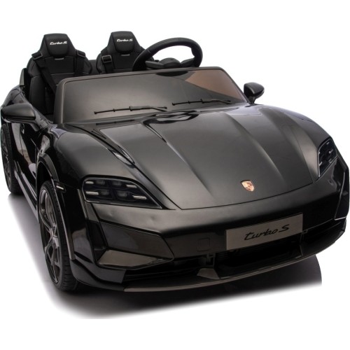 Pojazd elektryczny Porsche Taycan Turbo S, czarny