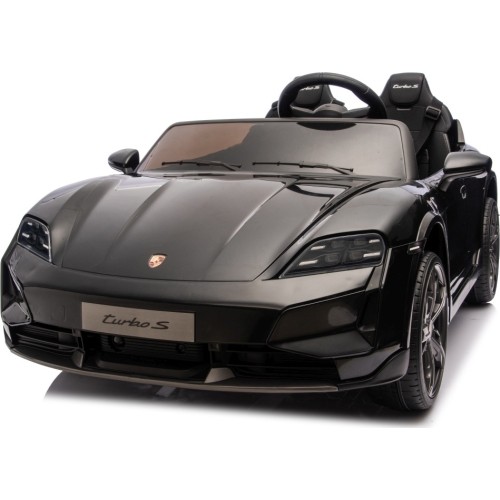 Pojazd elektryczny Porsche Taycan Turbo S, czarny