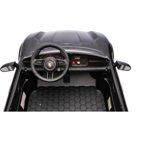 Pojazd elektryczny Porsche Taycan Turbo S, czarny