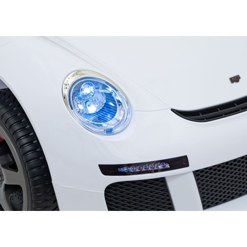 Pojazd elektryczny RUF CTR3, biały