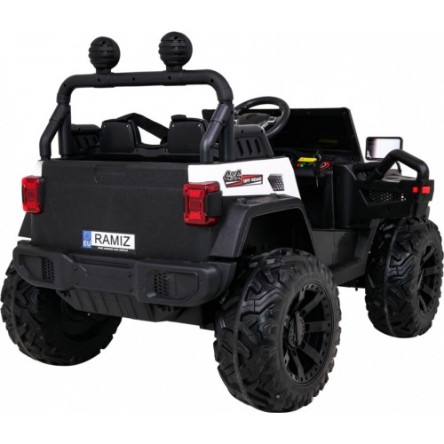 Pojazd elektryczny Master Of Terrain, biały