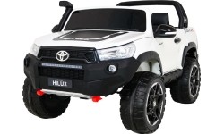 Pojazd Toyota Hilux Biały