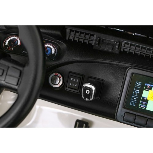 Pojazd Toyota Hilux Biały