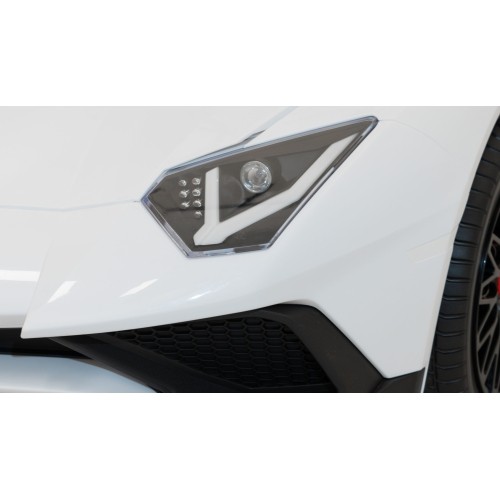 Pojazd elektryczny Lamborghini Aventador SV, biały