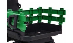 Traktor Titanium z przyczepą, zielony