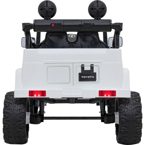Pojazd elektryczny Toyota FJ Cruiser, biały