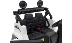 Pojazd elektryczny Toyota FJ Cruiser, biały