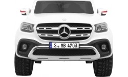 Samochód elektryczny dla dzieci Mercedes Benz X-Class, biały