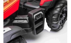 Traktor BLAST z przyczepą, czerwony