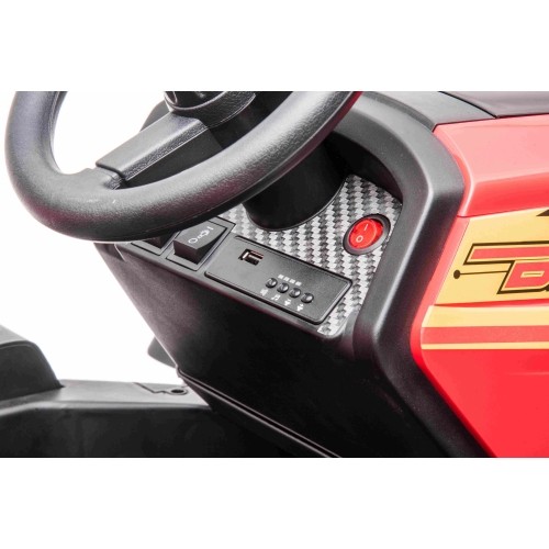 Traktor BLAST z przyczepą, czerwony